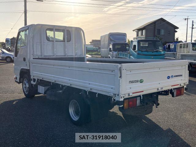 Mazda TITAN 2014-09 6817644-3