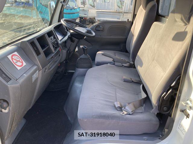 Mazda TITAN 2014-09 6817644-7