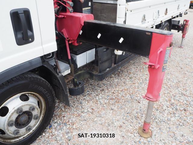 Mazda TITAN 2013-02 6914545-14