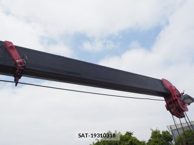 Mazda TITAN 2013-02 6914545-22