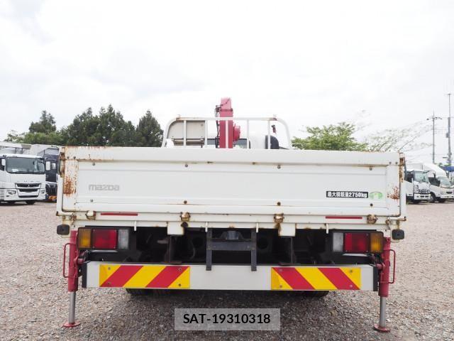 Mazda TITAN 2013-02 6914545-3