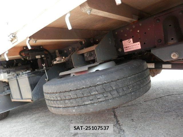 Mazda TITAN 2018-06 6914554-12