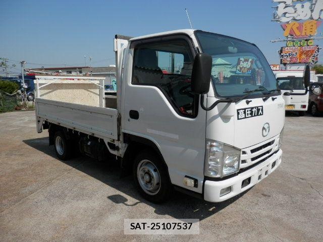 Mazda TITAN 2018-06 6914554-1