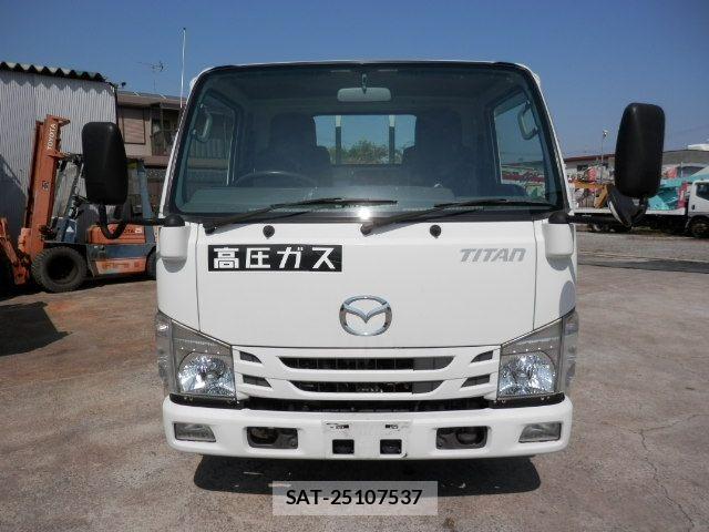 Mazda TITAN 2018-06 6914554-23