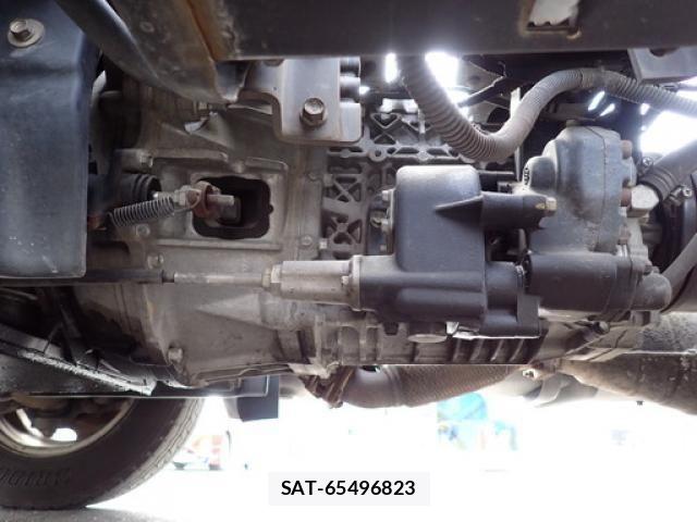 Mazda TITAN 2014-03 6914553-13