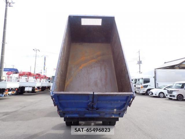 Mazda TITAN 2014-03 6914553-16