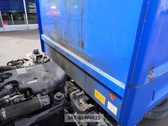 Mazda TITAN 2014-03 6914553-19