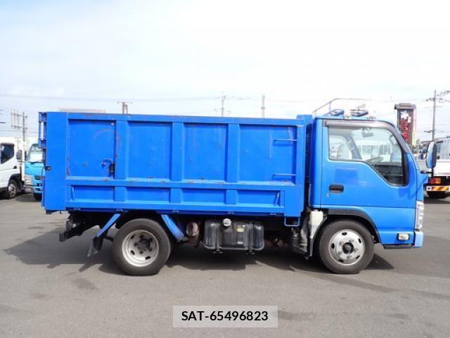 Mazda TITAN 2014-03 6914553-3