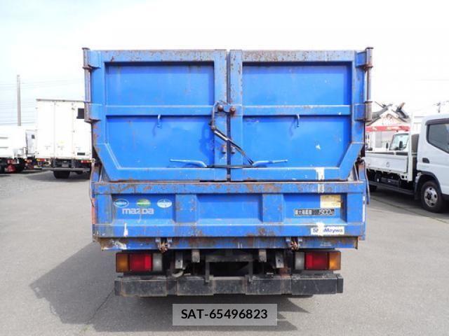 Mazda TITAN 2014-03 6914553-5