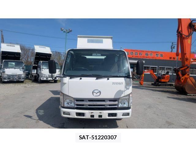 Mazda TITAN 2011-12 6914551-1