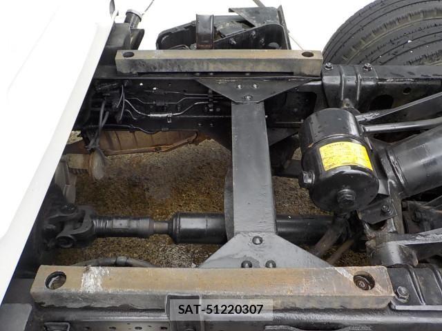 Mazda TITAN 2011-12 6914551-24