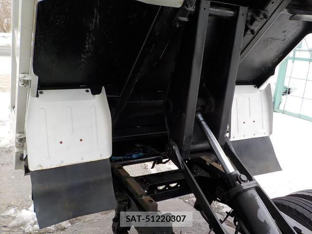 Mazda TITAN 2011-12 6914551-27