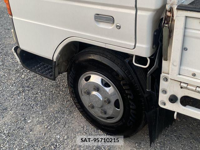 Mazda TITAN 1997-07 6914552-17