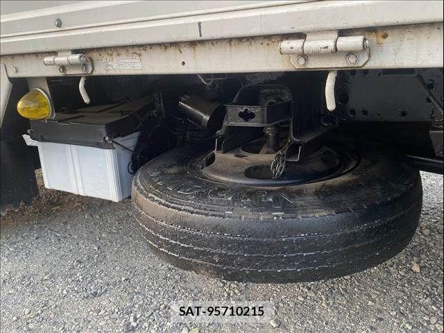 Mazda TITAN 1997-07 6914552-21