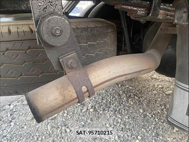 Mazda TITAN 1997-07 6914552-26
