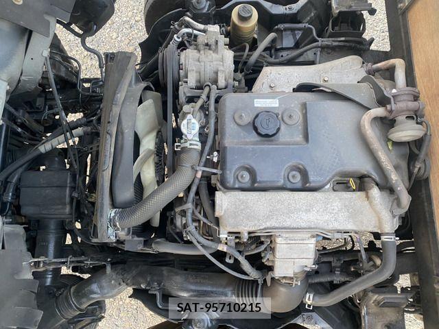 Mazda TITAN 1997-07 6914552-4