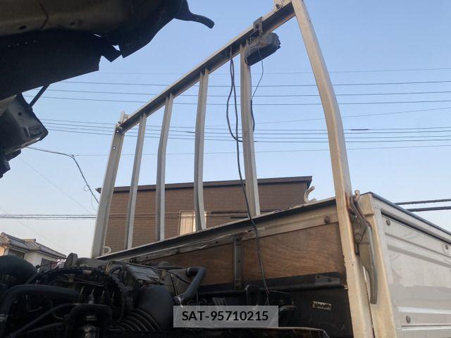 Mazda TITAN 1997-07 6914552-8