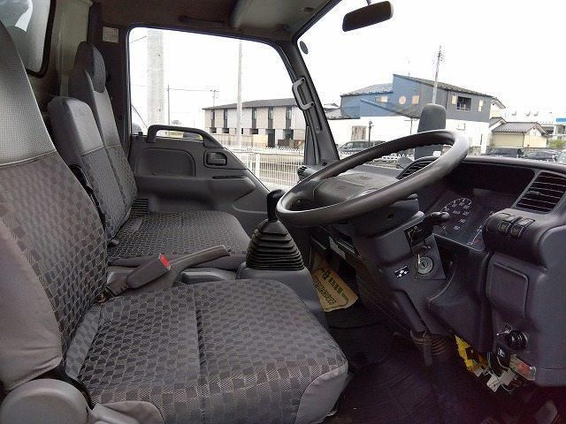 Mazda TITAN 2006-02 7199794-13