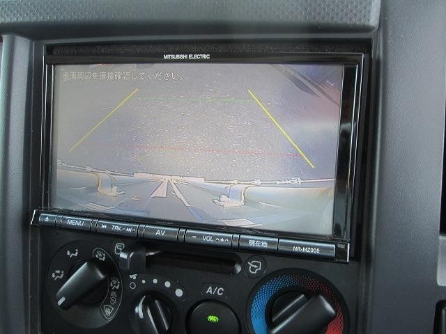 Mazda TITAN 2018-11 7199793-17
