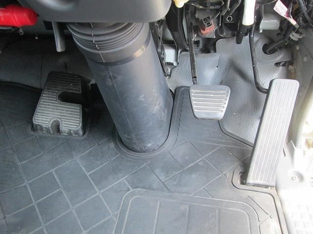 Mazda TITAN 2018-11 7199793-20