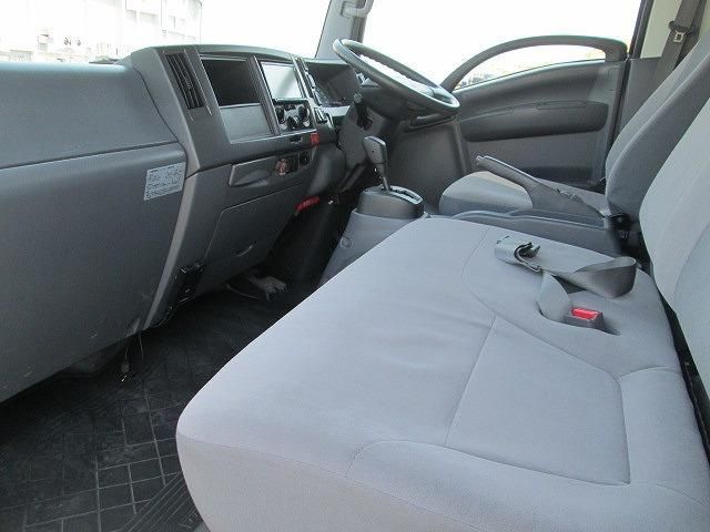 Mazda TITAN 2018-11 7199793-21