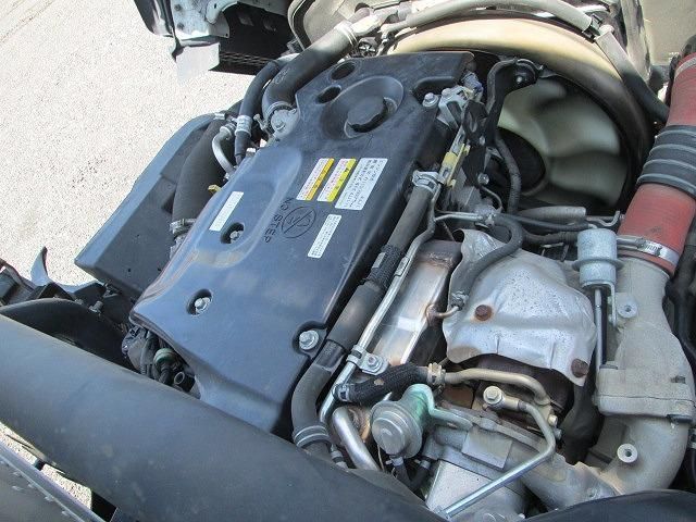Mazda TITAN 2018-11 7199793-24