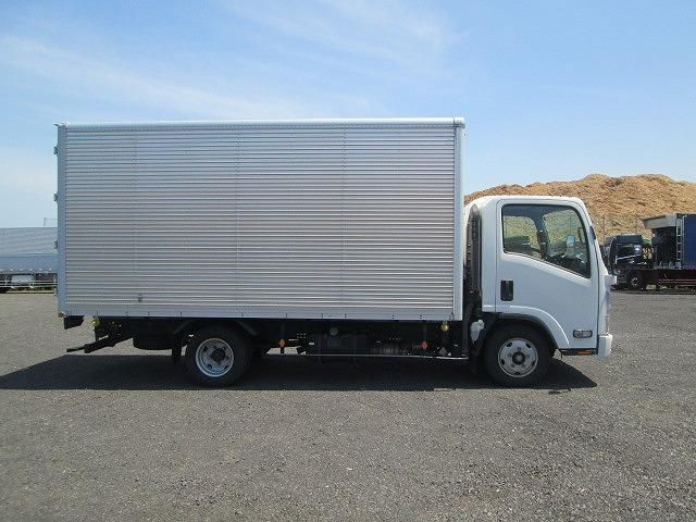Mazda TITAN 2018-11 7199793-3