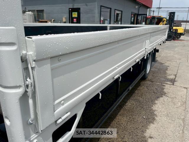 Mazda TITAN 2014-09 7252601-13