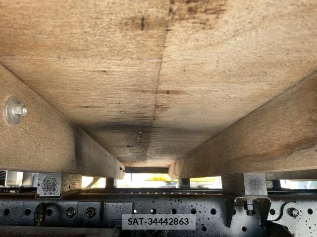Mazda TITAN 2014-09 7252601-21