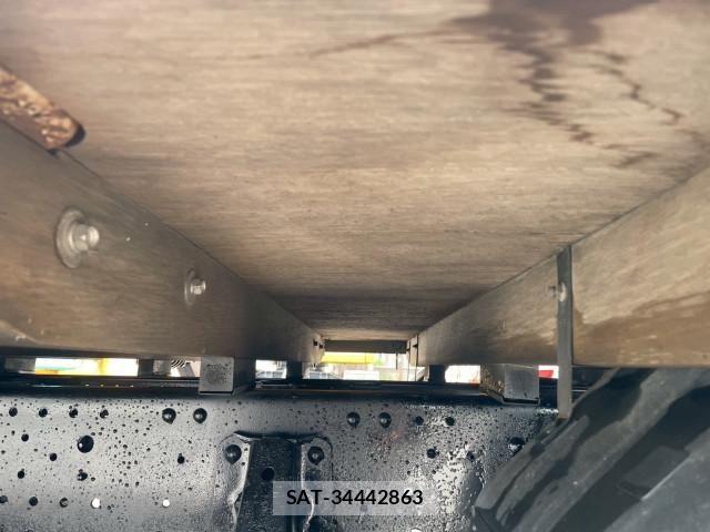 Mazda TITAN 2014-09 7252601-22