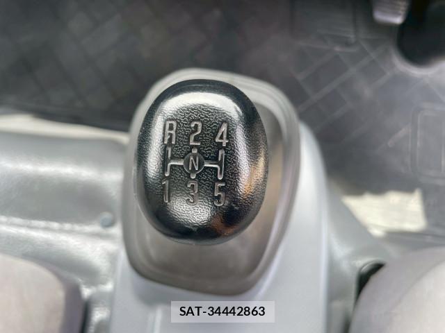 Mazda TITAN 2014-09 7252601-26