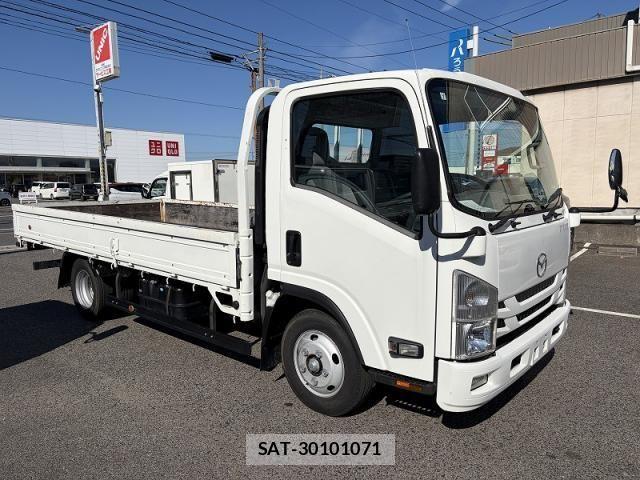Mazda TITAN 2017-07 7272669-0