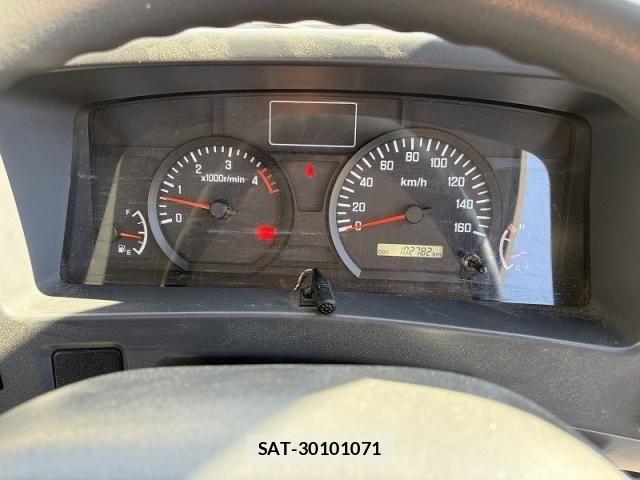 Mazda TITAN 2017-07 7272669-20