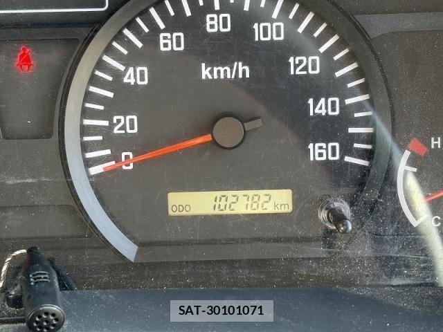 Mazda TITAN 2017-07 7272669-21