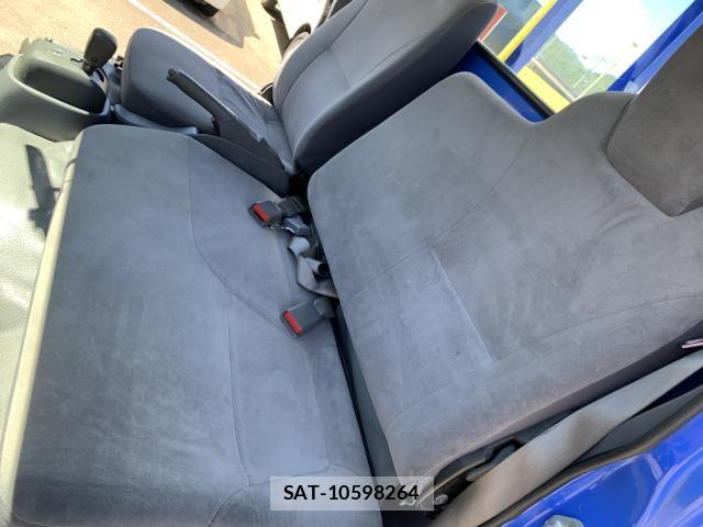 Mazda TITAN 2012-03 7272631-12