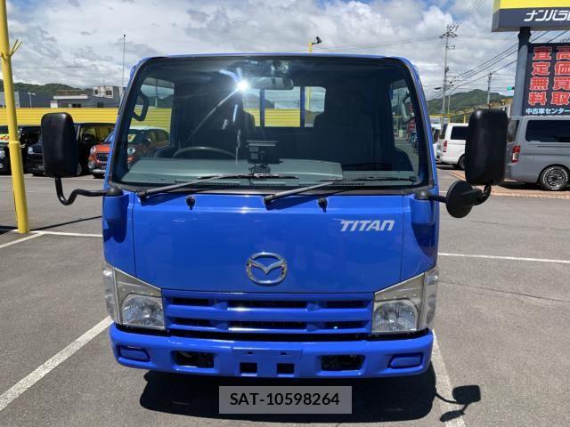 Mazda TITAN 2012-03 7272631-1