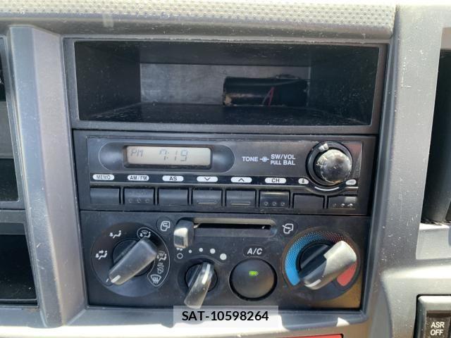 Mazda TITAN 2012-03 7272631-19