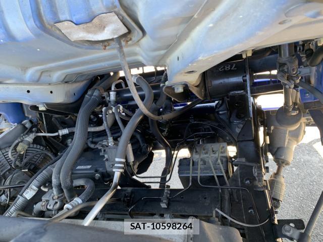 Mazda TITAN 2012-03 7272631-27