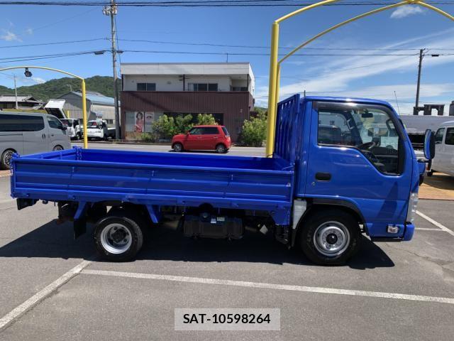 Mazda TITAN 2012-03 7272631-3