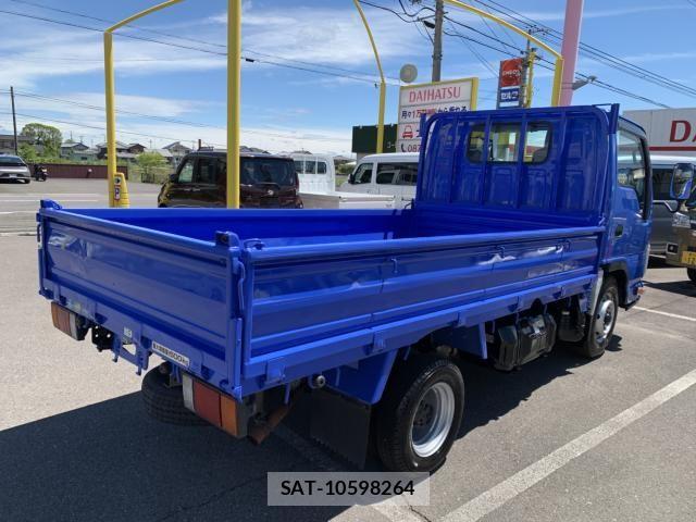 Mazda TITAN 2012-03 7272631-4