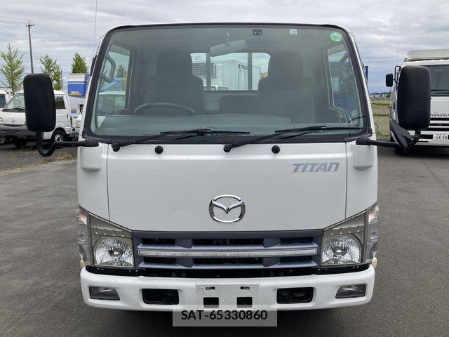 Mazda TITAN 2013-11 7360181-20
