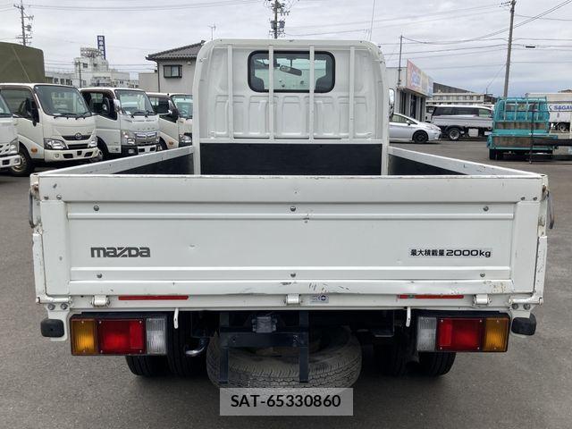 Mazda TITAN 2013-11 7360181-3