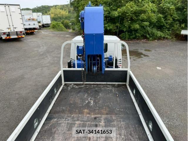 Mazda TITAN 2023-09 7360180-9