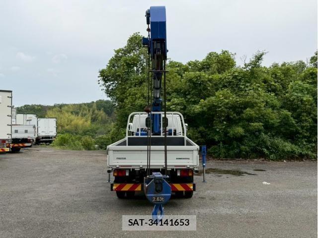 Mazda TITAN 2023-09 7360180-25