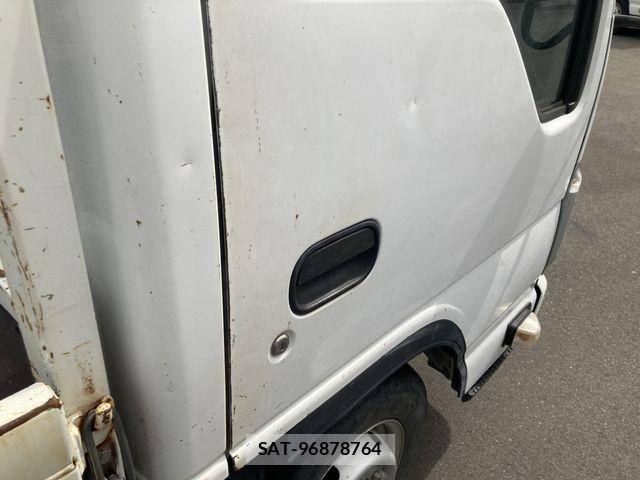 Mazda TITAN 2016-05 7360183-13