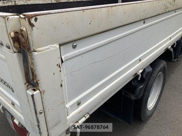 Mazda TITAN 2016-05 7360183-18