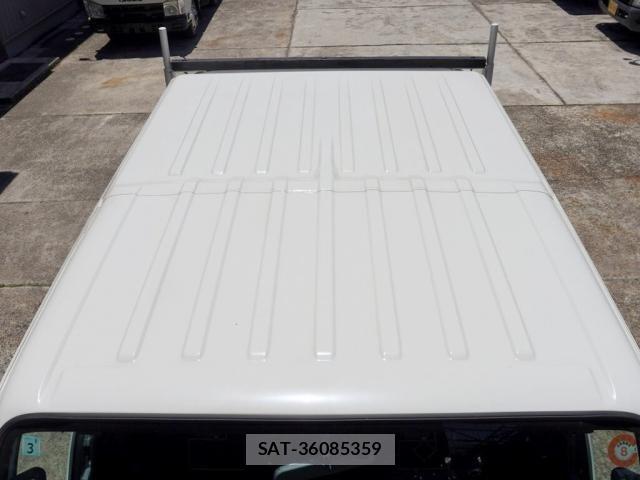 Mazda TITAN 2020-03 7394103-11