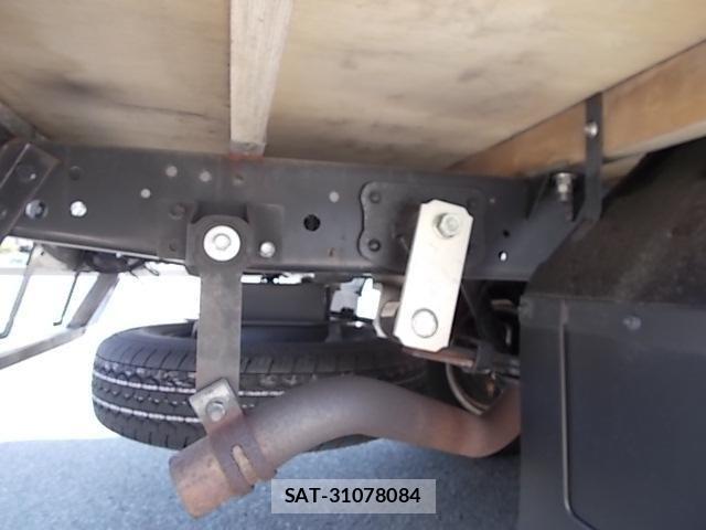 Mazda TITAN 2018-10 7458431-20