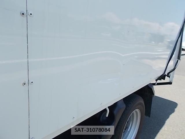 Mazda TITAN 2018-10 7458431-23
