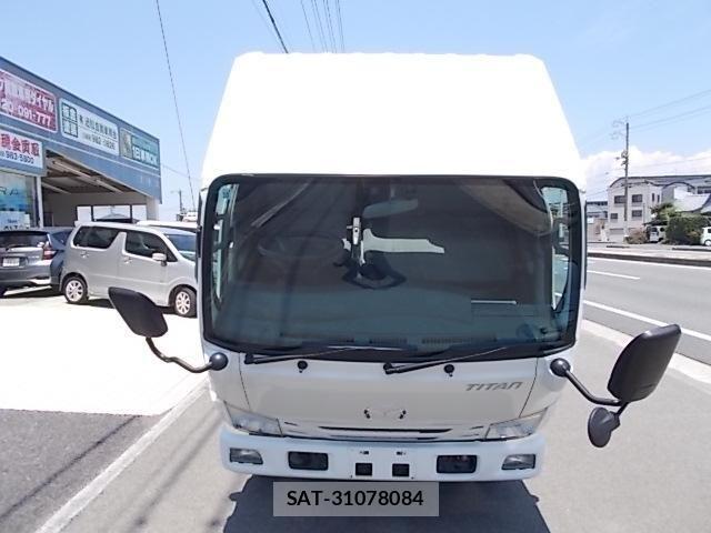 Mazda TITAN 2018-10 7458431-28